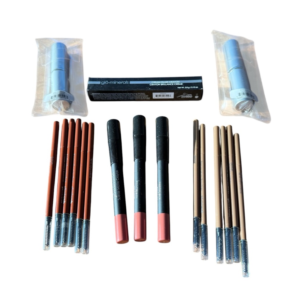 GLO SKIN BEAUTY COSMETICS BUNDLE – BROW PENCILS, LIP CRAYONS & MORE (LOT#8) - Picture 2 of 7